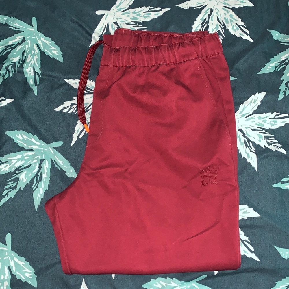 Adidas Size XL elastic waist chinos